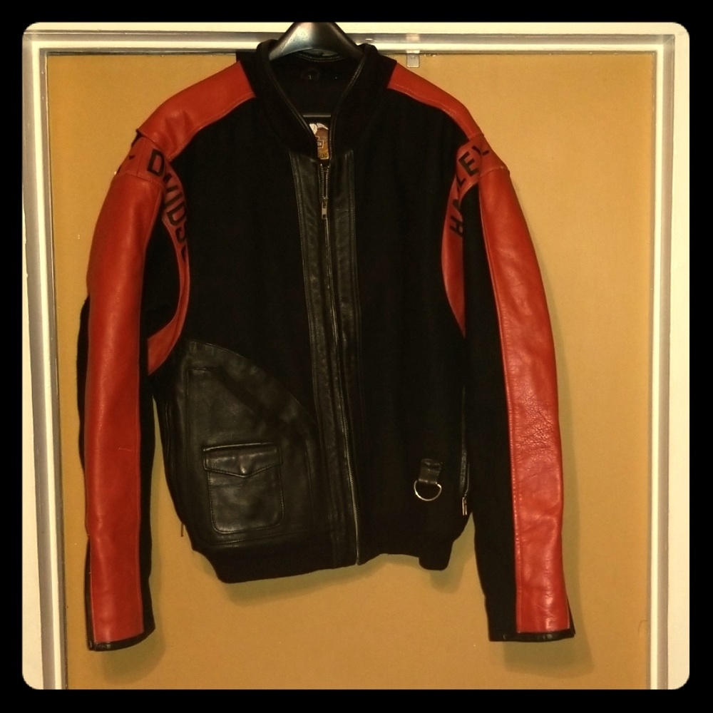 Men's Harley-Davidson Jacket SOLD!!